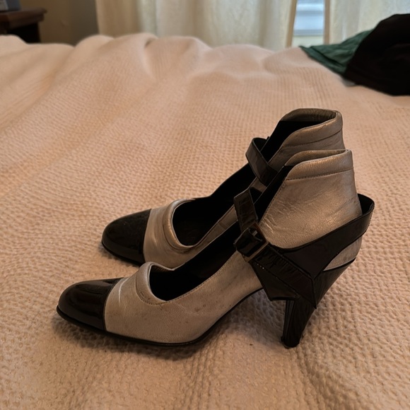 Silver & Black Chanel heels. - Picture 2 of 8
